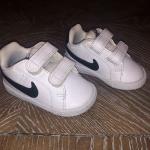Baby Nike Size 3